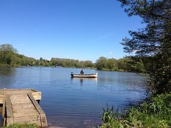 Cleveley Mere Luxury Waterside Lodges Scorton  Екстериор снимка